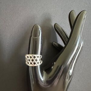 Elegant Silver Ring size 8